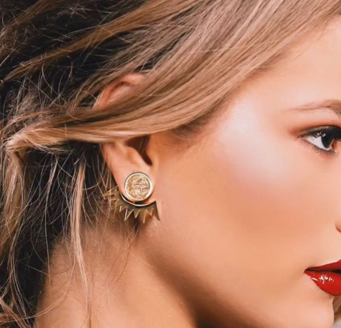 Arisa Earrings by Daniela Millán