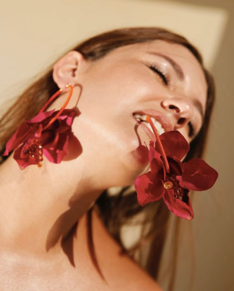 Lilies Earrings by Atalí