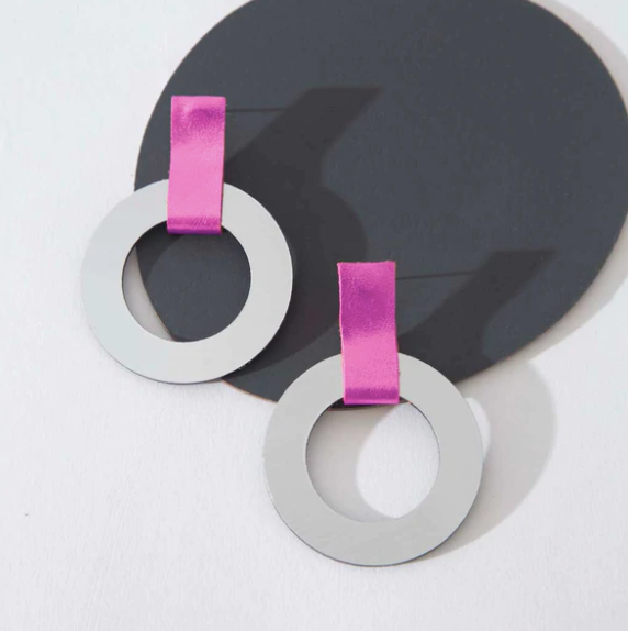 Mies Circle Earrings Large by Iskin Sisters
