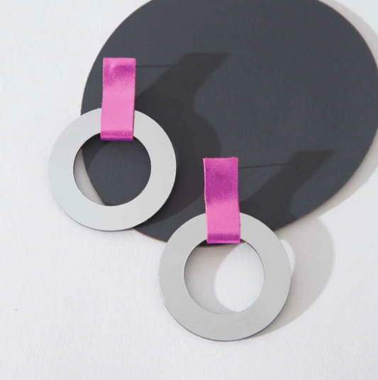 Mies Circle Earrings Large by Iskin Sisters
