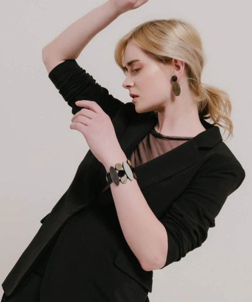 Iris Bracelet by Iskin Sisters