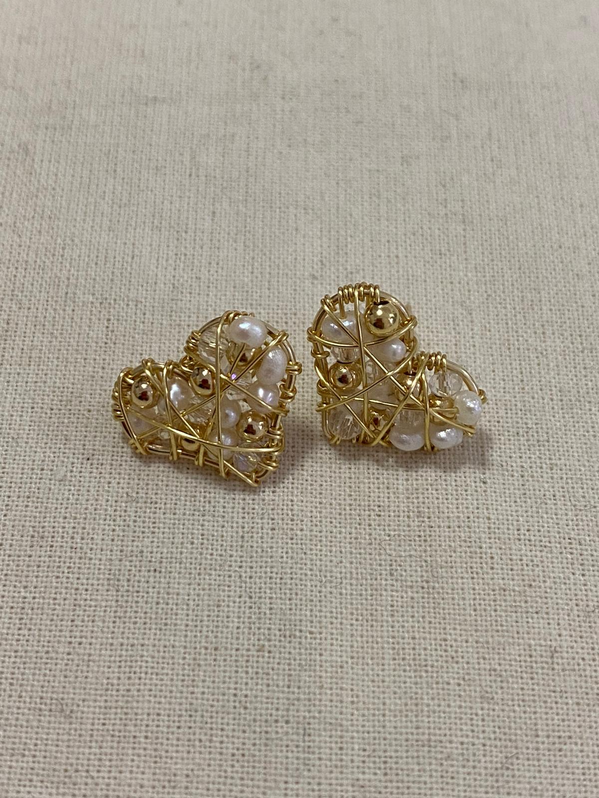 Pearl Heart Earrings by Zarè