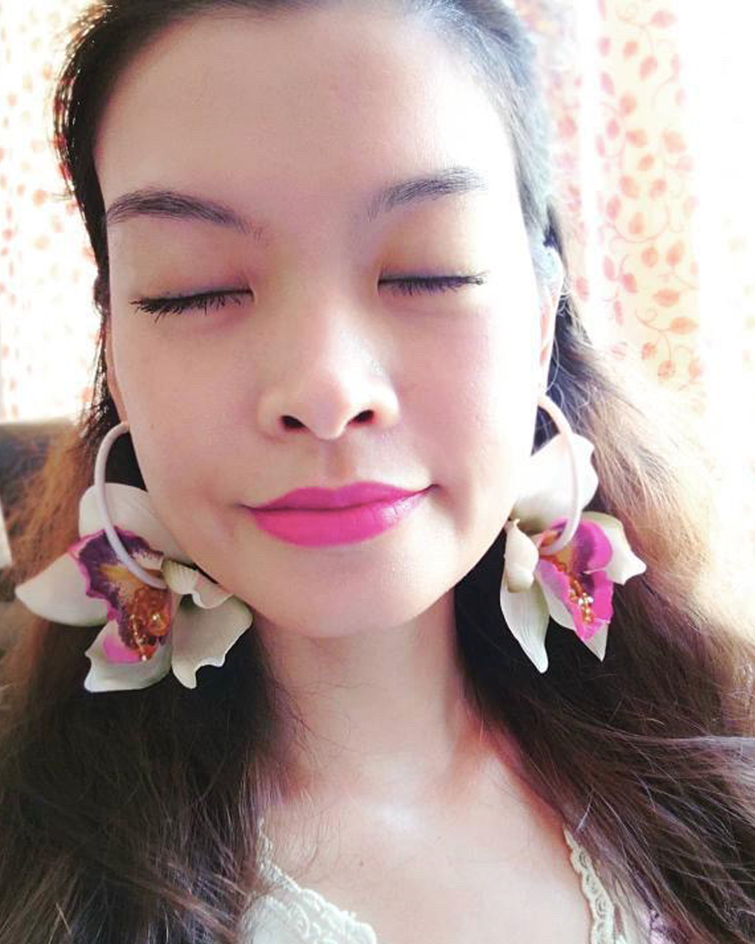Lilies Earrings by Atalí