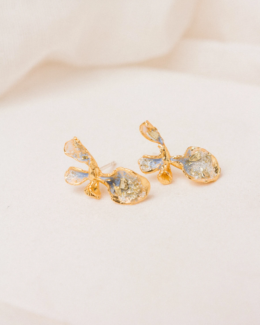 Clavellino Earrings by Câpâ