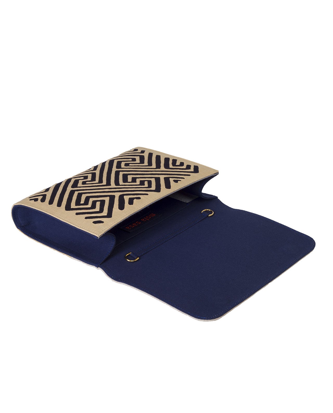 Paseo Medium Clutch by Mola Sasa